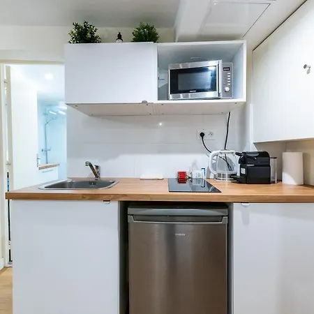 Apartament Le Deniro Loft - Tour Eiffel Invalides - 5 Personnes *