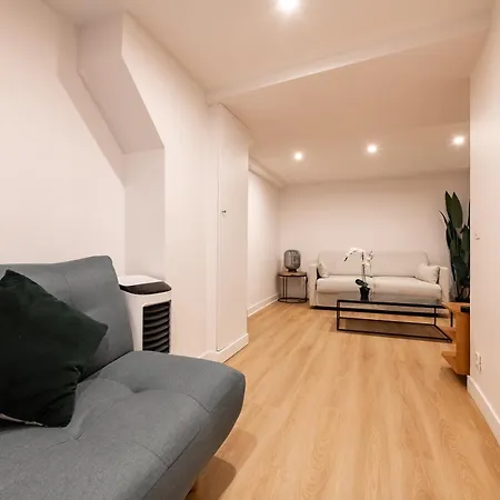 Le Deniro Loft - Tour Eiffel Invalides - 5 Personnes Paryż